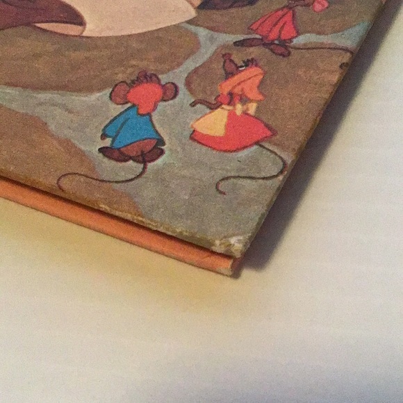 Vintage Cinderella kids book Disney's Wonderful World of Reading 1974 - Picture 10 of 12